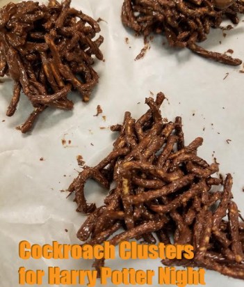 Harry Potter snack: Cockroach clusters recipe (Chinese noodle cookies)